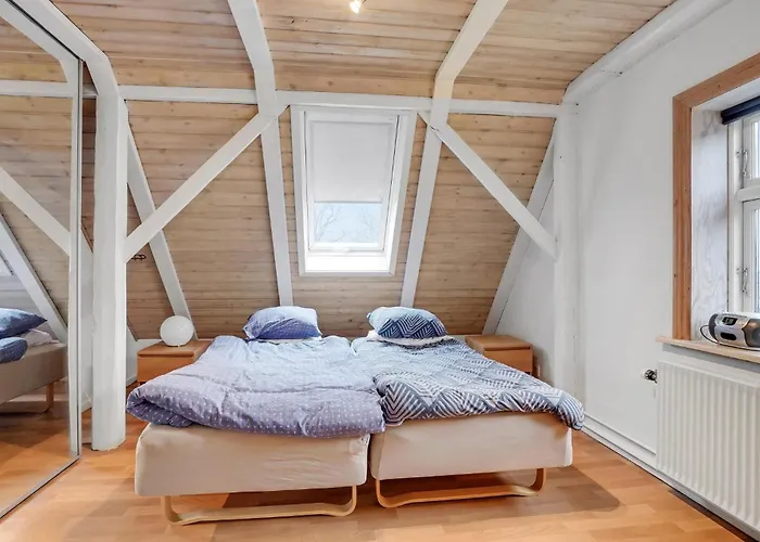 In V With Sauna *